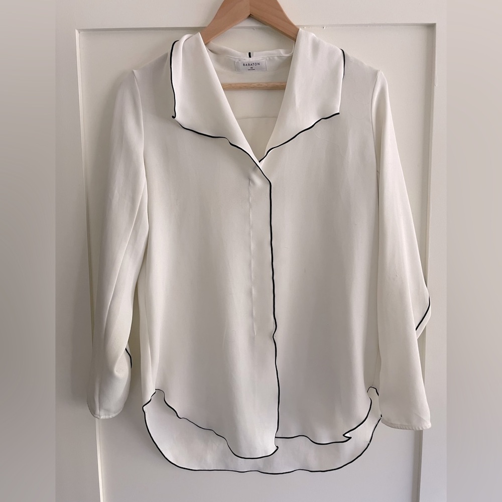 Babaton White & Black Collared Silk Pajama Top